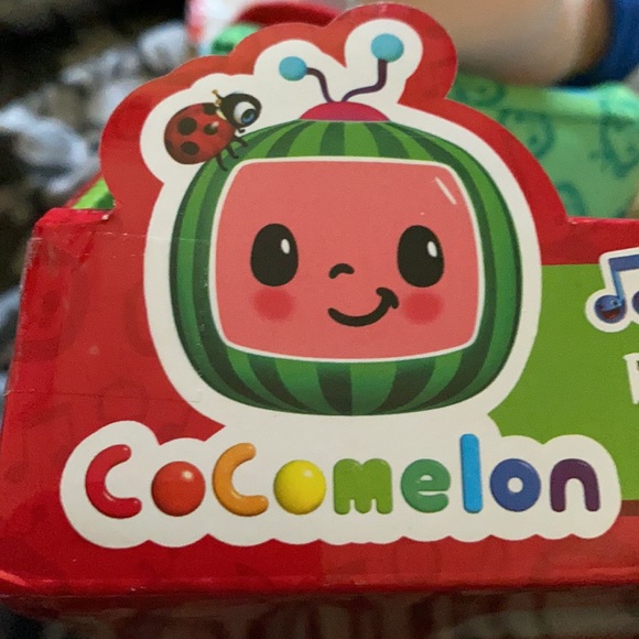Cocomelon Musical Back To School JJ Doll - Picture 2 of 4